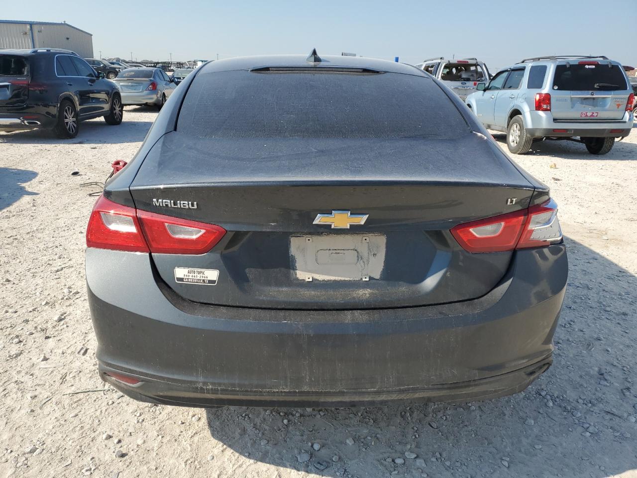 1G1ZD5STXJF161012 2018 Chevrolet Malibu Lt