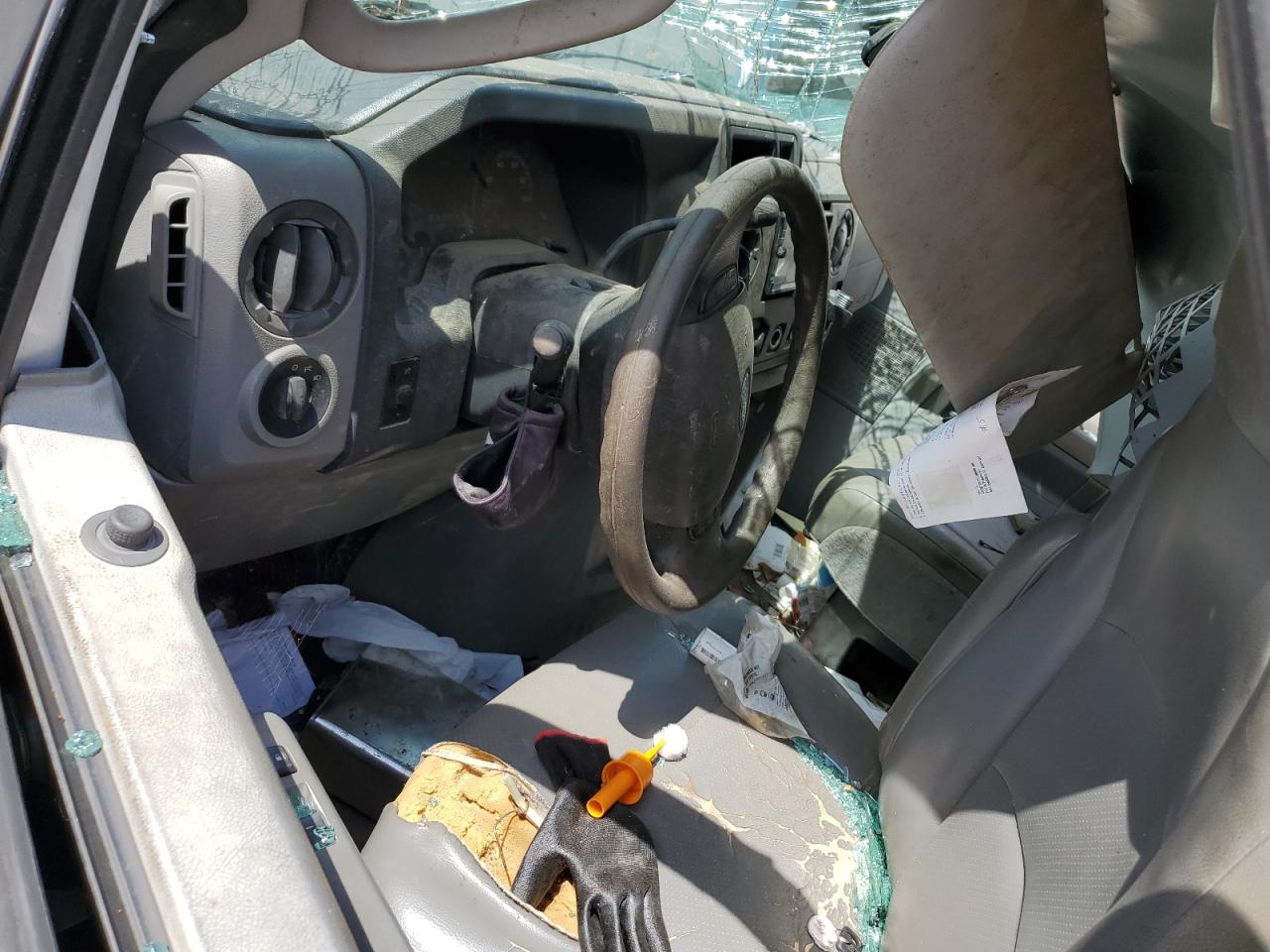 1FTNE2EL5BDA93728 2011 Ford Econoline E250 Van