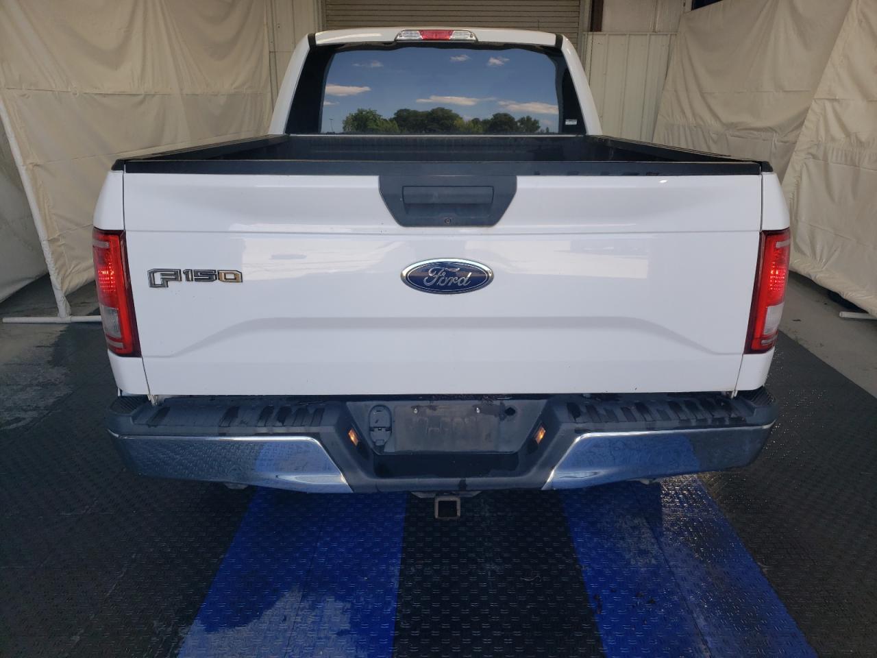 2017 Ford F150 Super Cab vin: 1FTEX1C89HKC50216