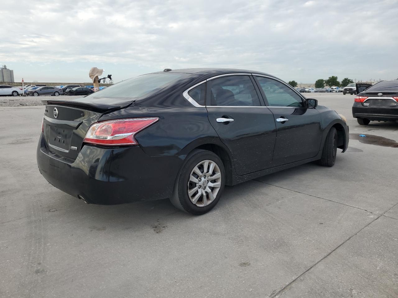 2015 Nissan Altima 2.5 vin: 1N4AL3AP7FC139919