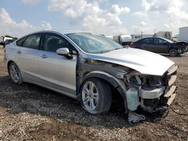 VIN 3FA6P0LU5JR139066 2018 Ford Fusion, Se Hybrid no.4