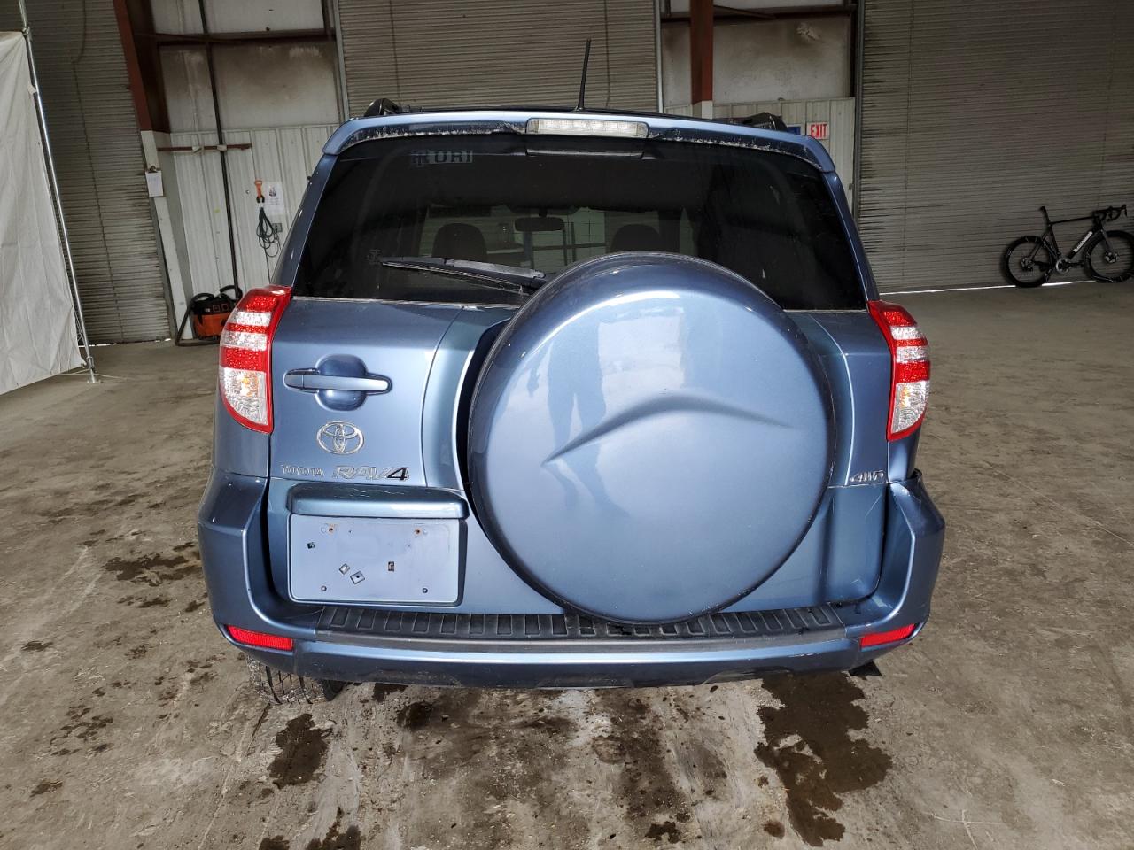JTMBF4DV2A5017701 2010 Toyota Rav4
