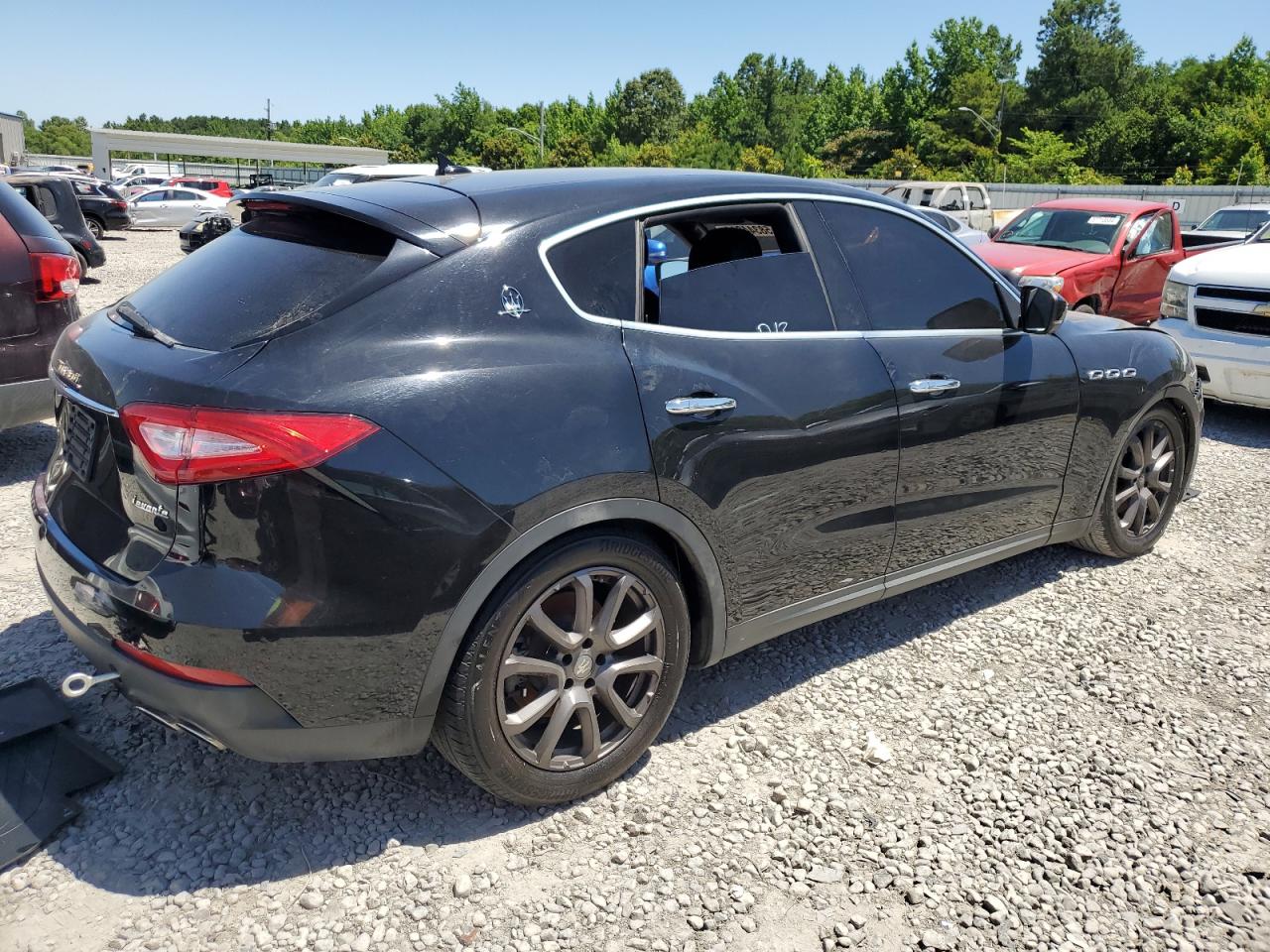 2018 Maserati Levante vin: ZN661XUA8JX301268