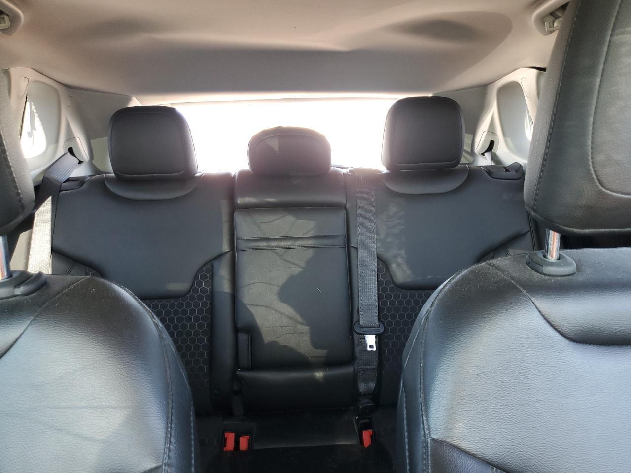 3C4NJDBB6JT299023 2018 Jeep Compass Latitude