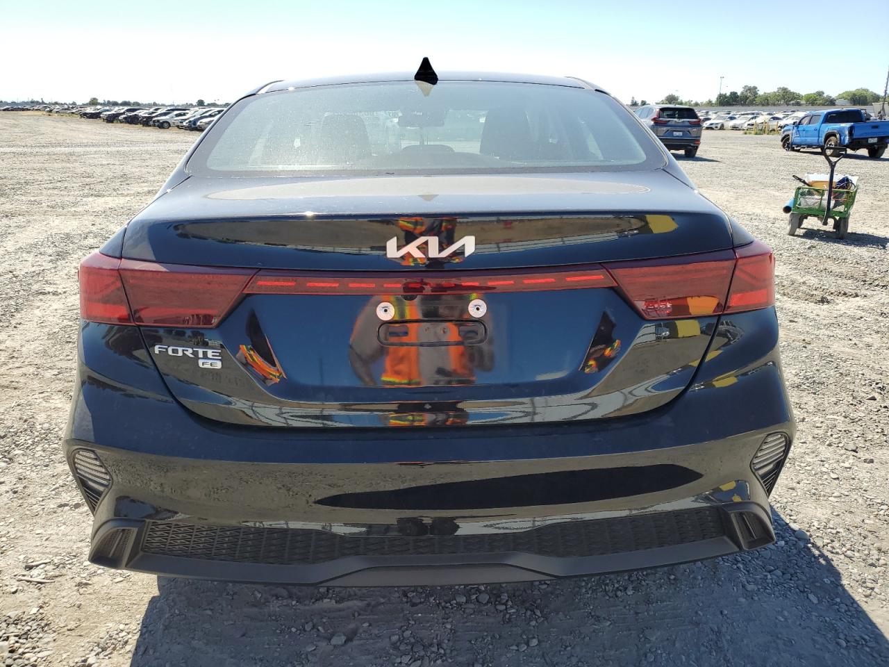 3KPF24AD2PE507917 2023 Kia Forte Lx