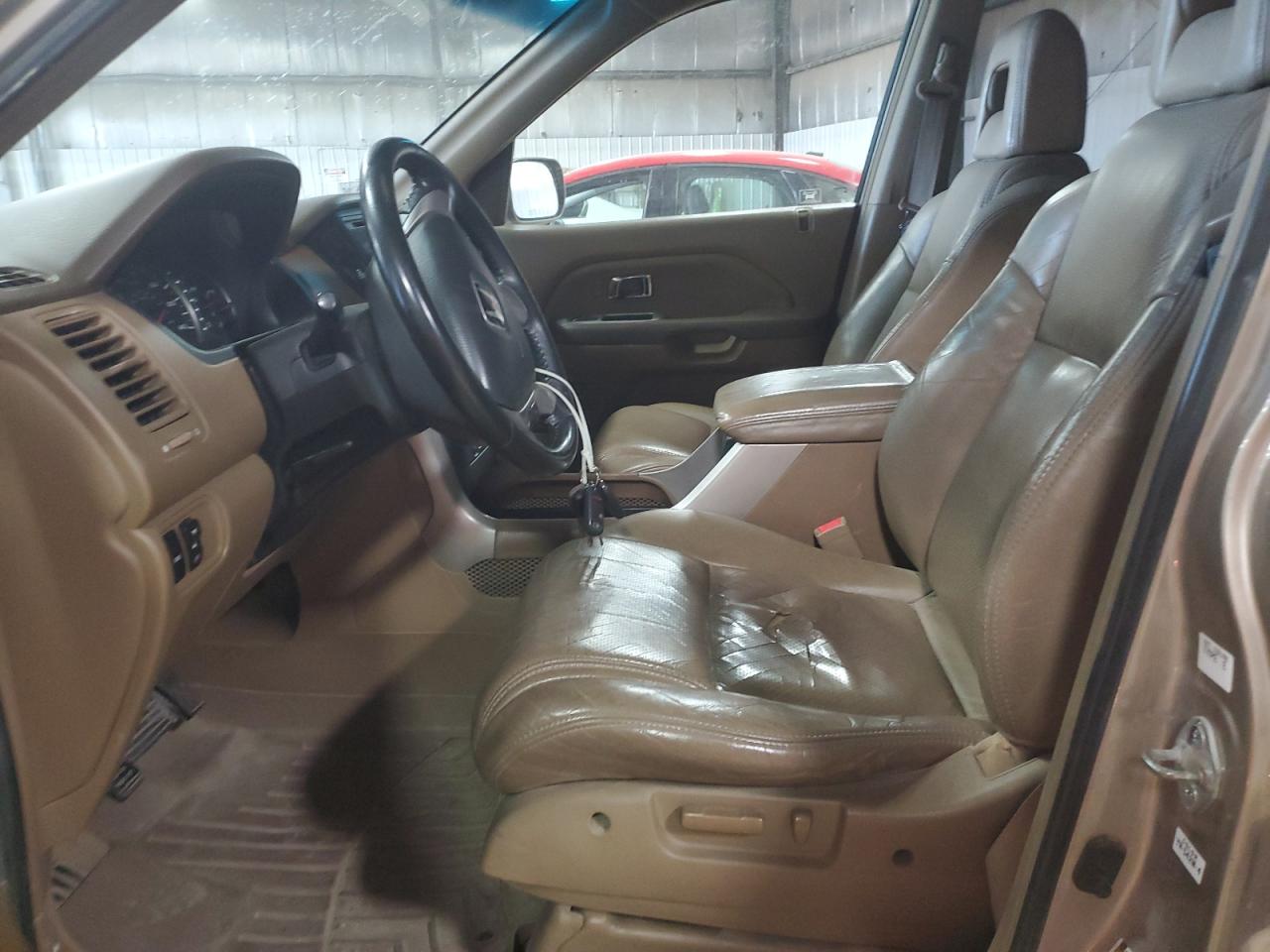 2HKYF186X4H597456 2004 Honda Pilot Exl