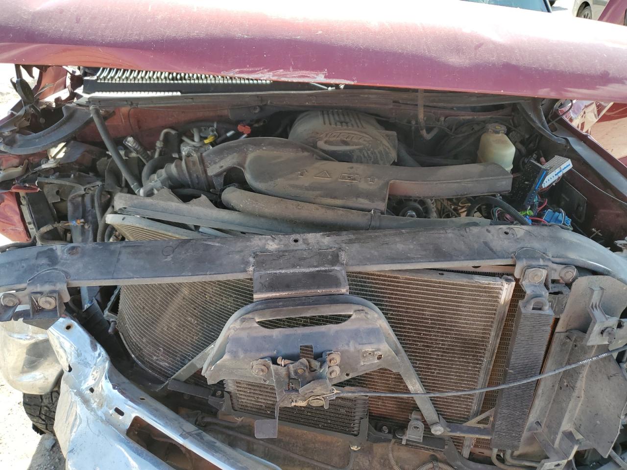 1GNEK13ZX2R118689 2002 Chevrolet Tahoe K1500