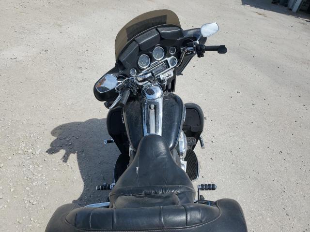 2009 HARLEY-DAVIDSON FLHTCU 1HD1FL4189Y620454