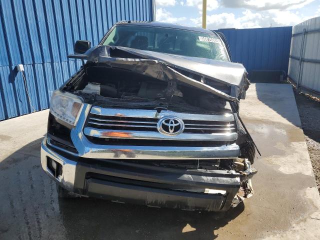2017 TOYOTA TUNDRA DOU - 5TFRM5F15HX112272