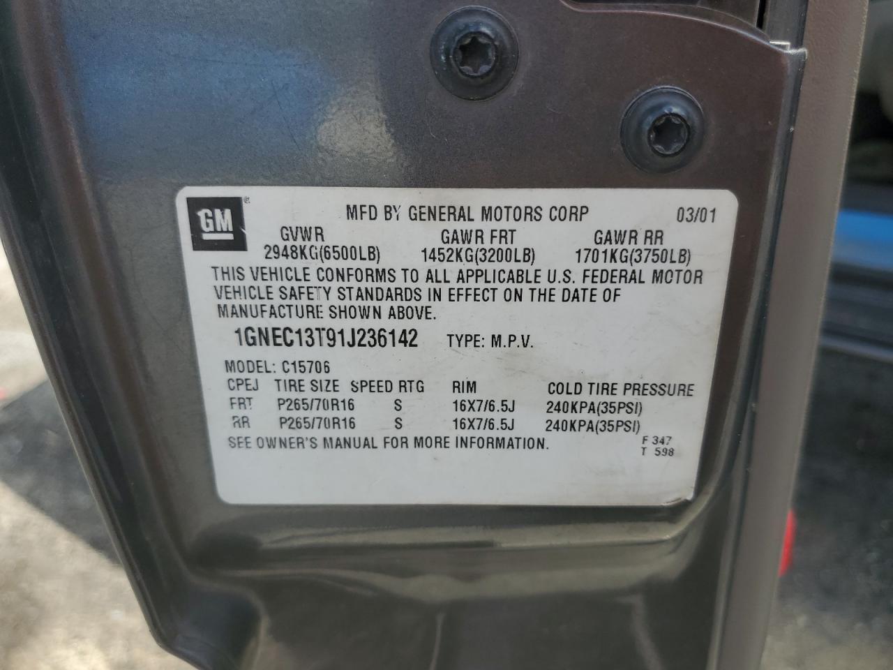 1GNEC13T91J236142 2001 Chevrolet Tahoe C1500