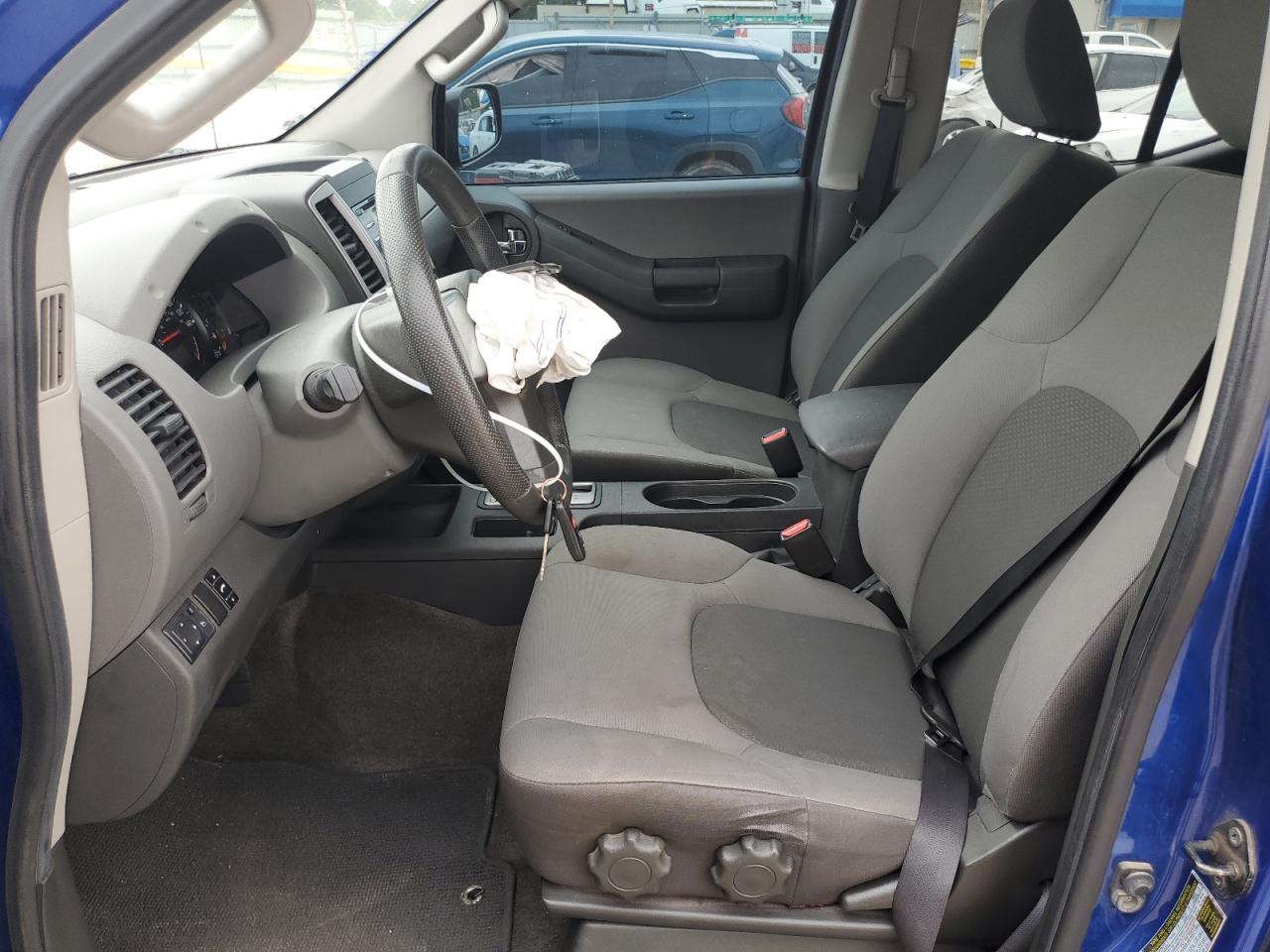 5N1AN0NU3DN810275 2013 Nissan Xterra X