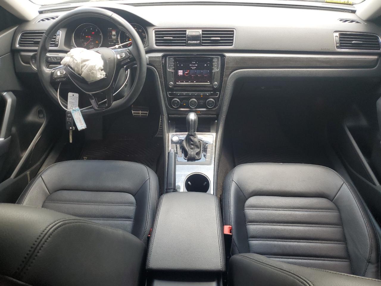 1VWCA7A31JC042721 2018 Volkswagen Passat Sel Premium