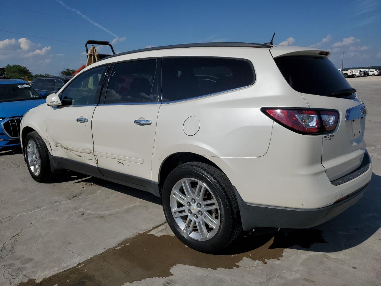 1GNKRGKD0EJ246160 2014 Chevrolet Traverse Lt