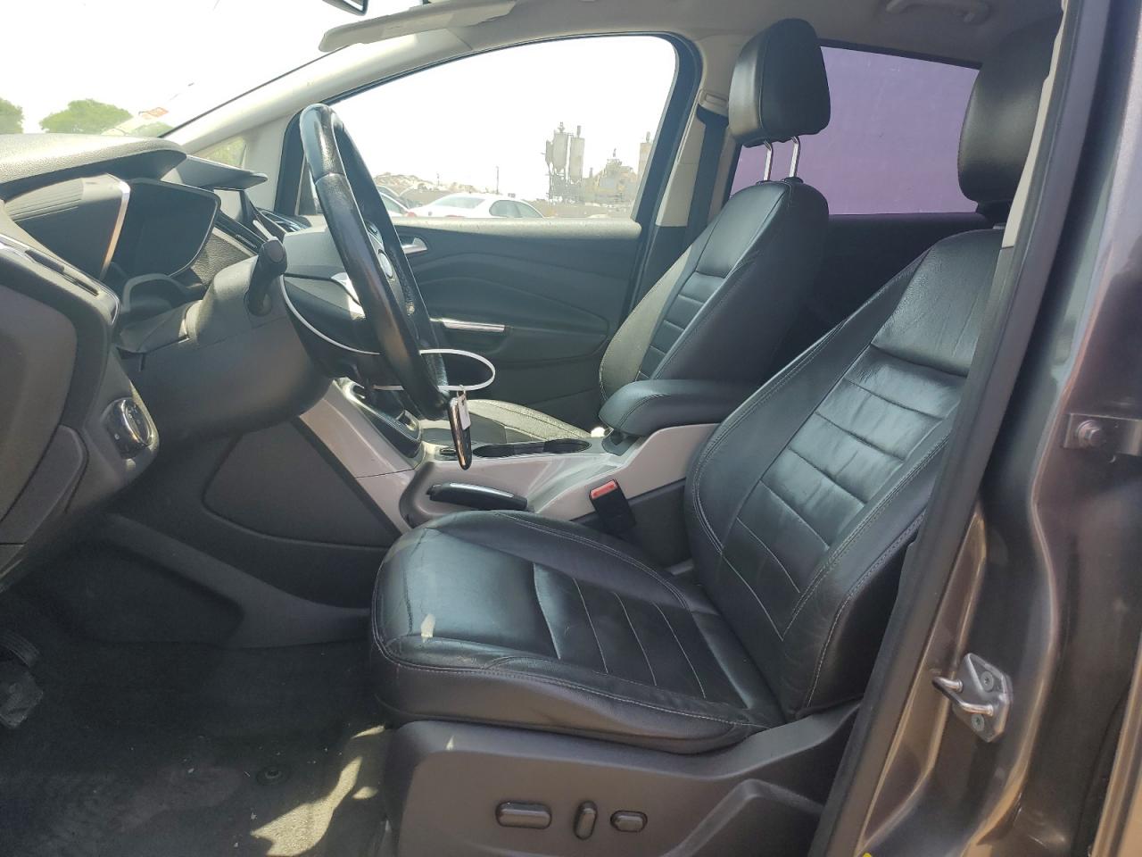 1FADP5CU0DL522744 2013 Ford C-Max Premium