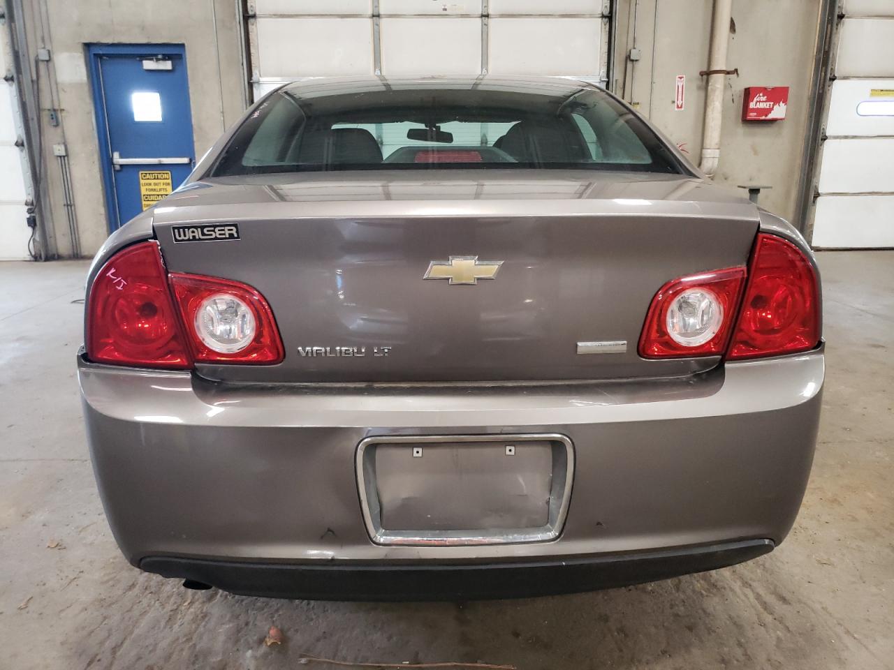 1G1ZC5EU9BF103174 2011 Chevrolet Malibu 1Lt