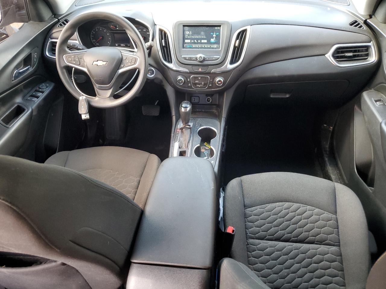 2GNAXJEV7J6315727 2018 Chevrolet Equinox Lt