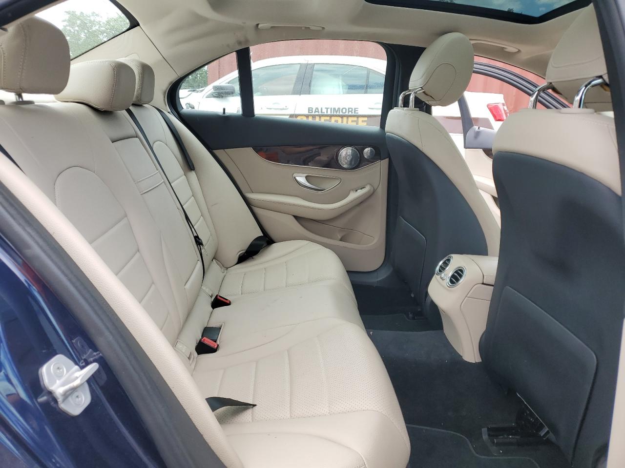 55SWF4KB5GU105819 2016 Mercedes-Benz C 300 4Matic