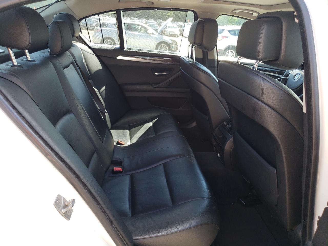 WBAFU7C57BC872530 2011 BMW 535 Xi