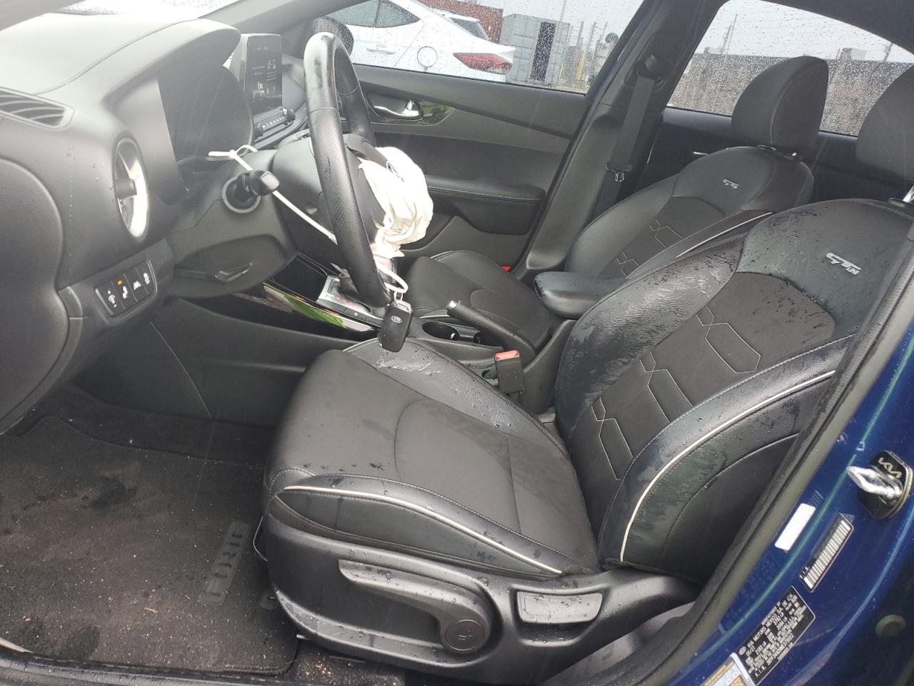 3KPF34AD9ME375022 2021 Kia Forte Gt Line