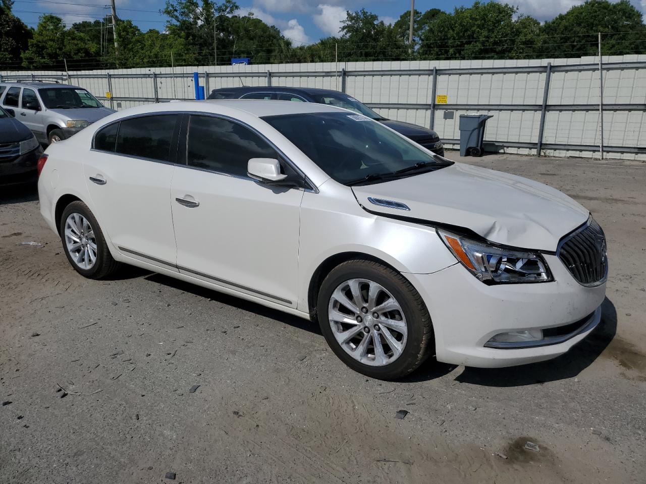 1G4GB5G33GF216496 2016 Buick Lacrosse