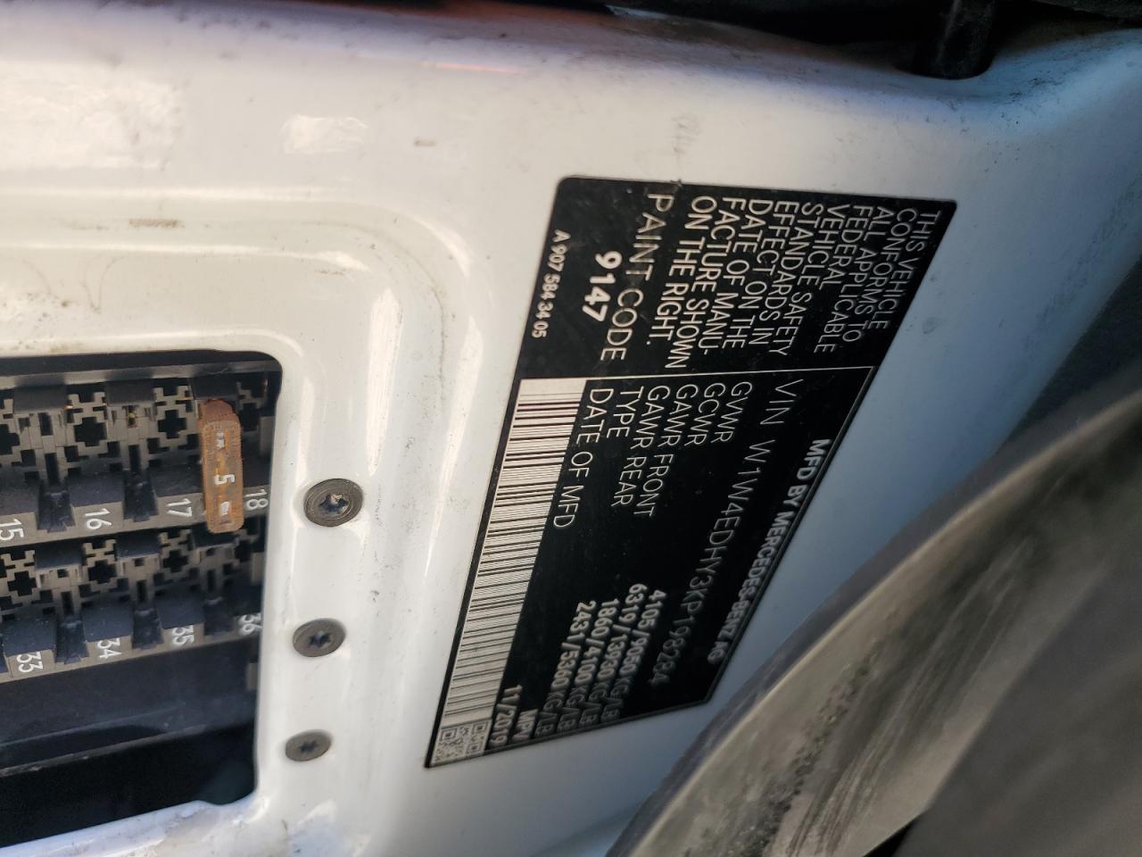 W1W4EDHY3KP198284 2019 Mercedes-Benz Sprinter 2500