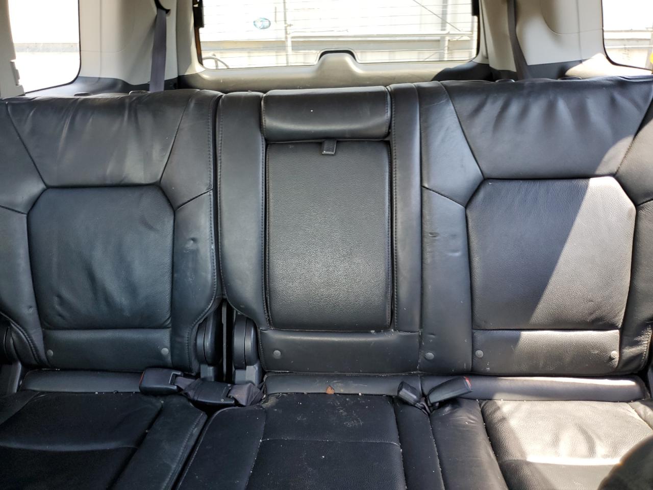 5FNYF4H82AB012348 2010 Honda Pilot Touring