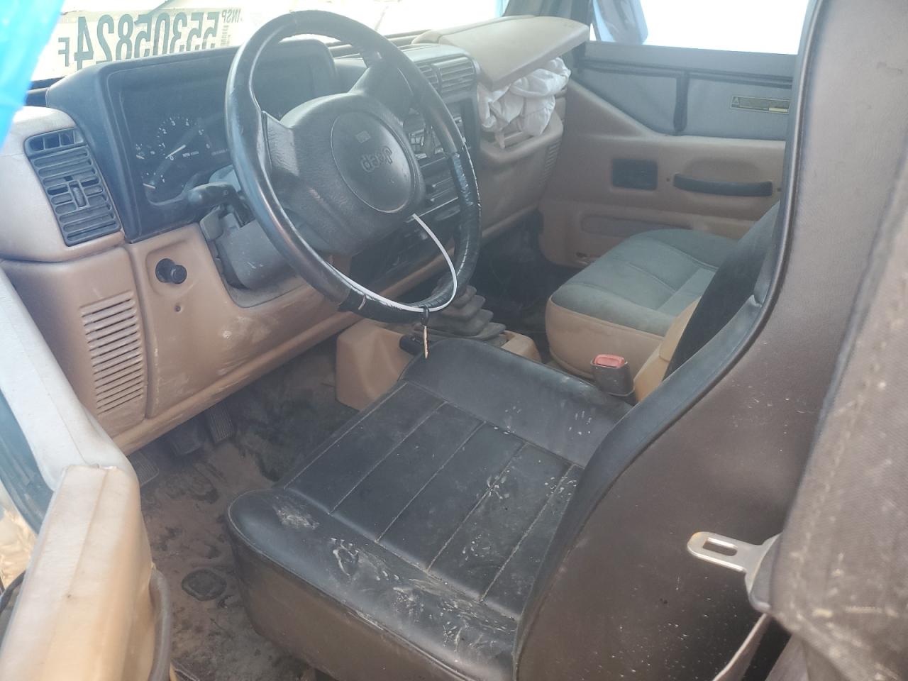 1J4FY49S0VP461769 1997 Jeep Wrangler / Tj Sahara