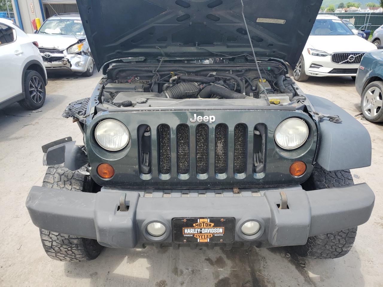 1J4BA3H18AL127514 2010 Jeep Wrangler Unlimited Sport