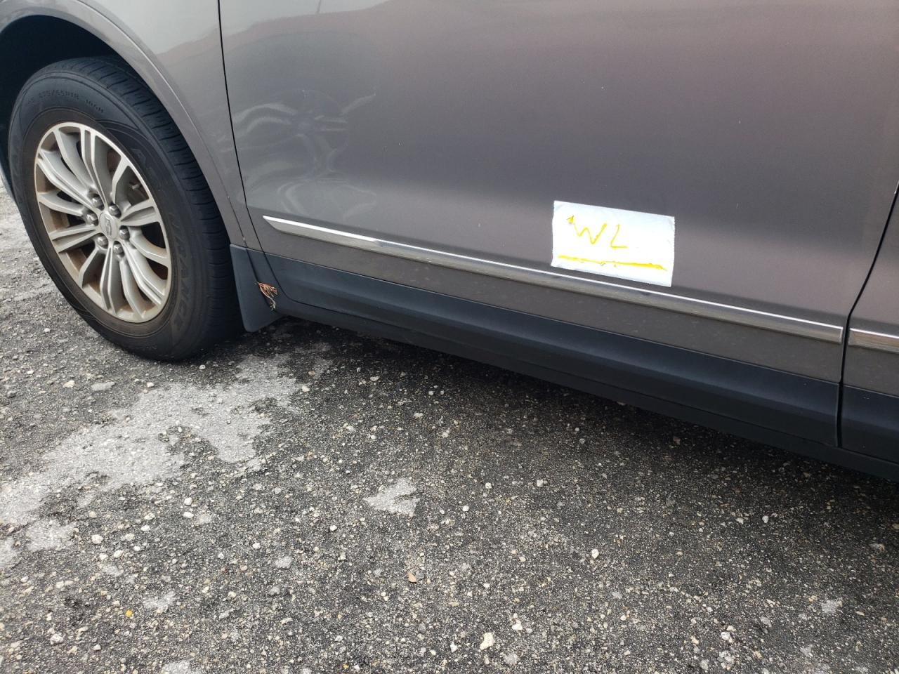 1GYKNCRS0KZ153907 2019 Cadillac Xt5 Luxury