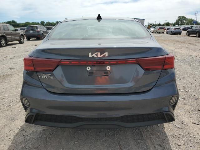 3KPF24AD6PE688374 Kia Forte LX 6