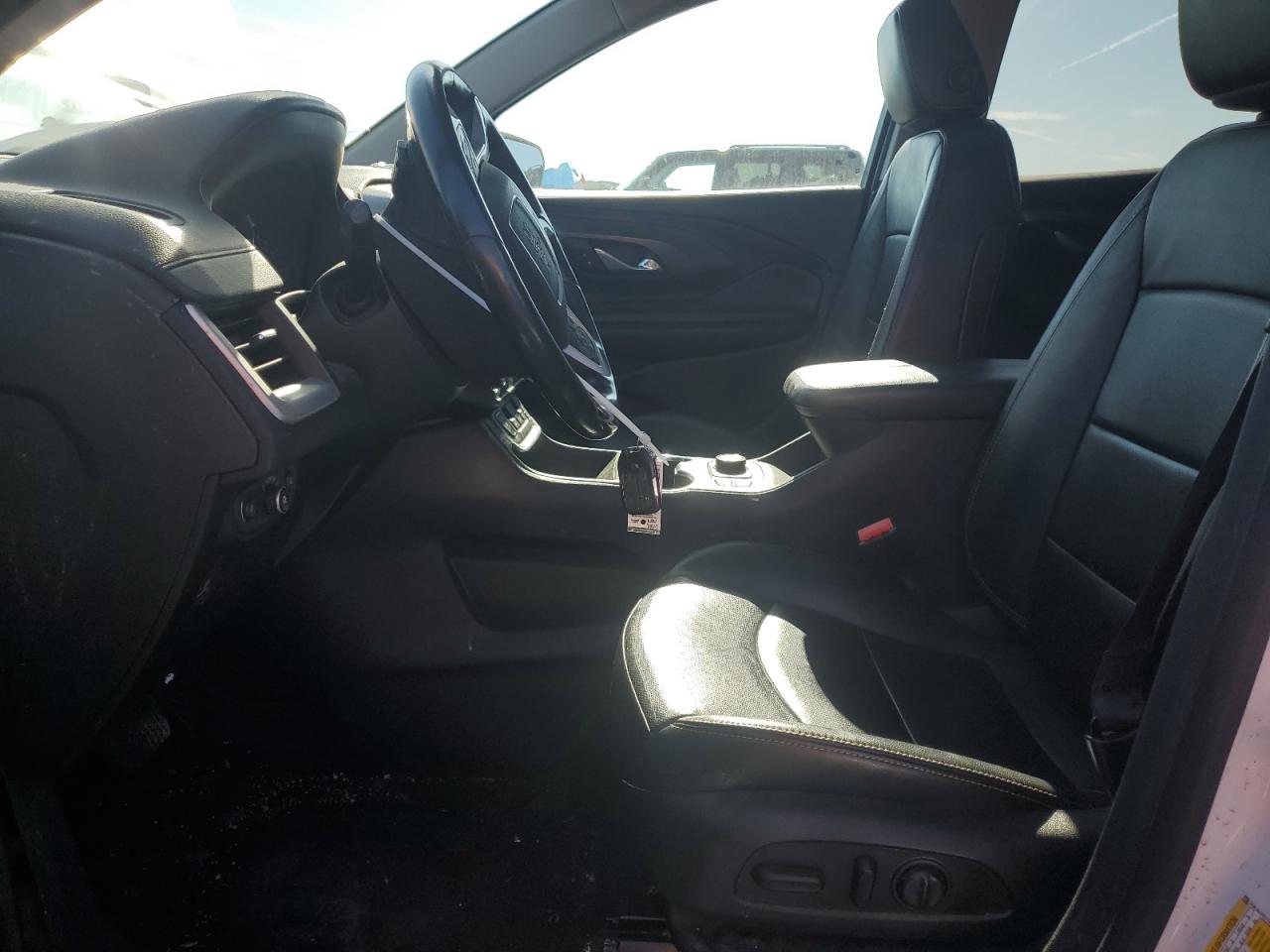 3GKALPEV7KL277585 2019 GMC Terrain Slt