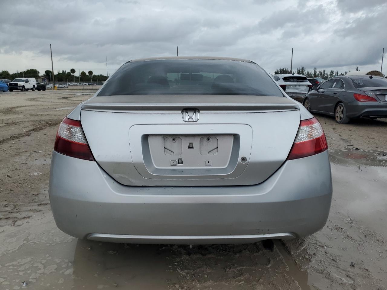 2HGFG12638H563582 2008 Honda Civic Lx