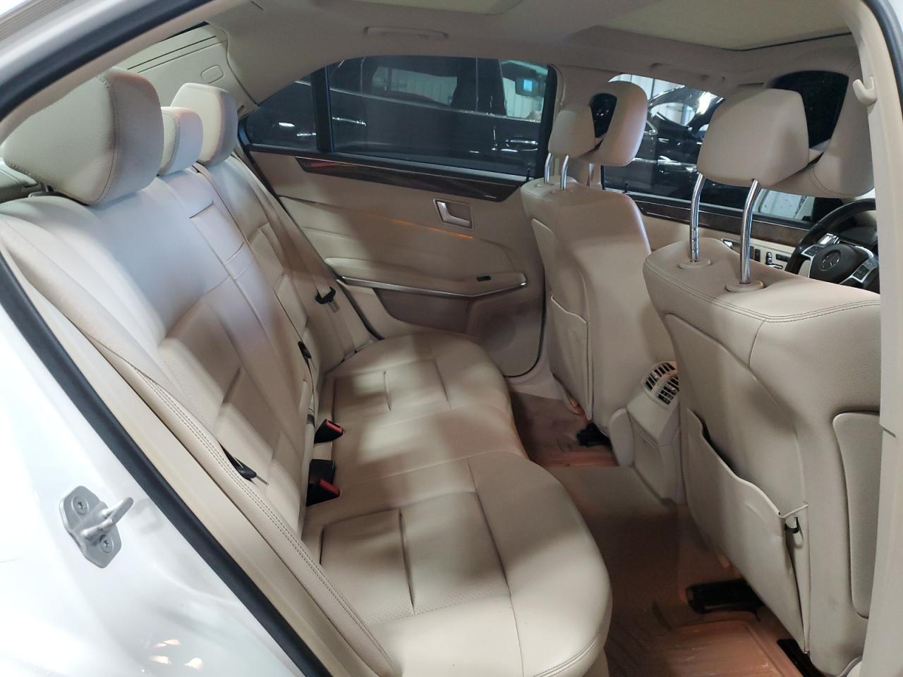 WDDHF8JBXEA900993 2014 Mercedes-Benz E 350 4Matic