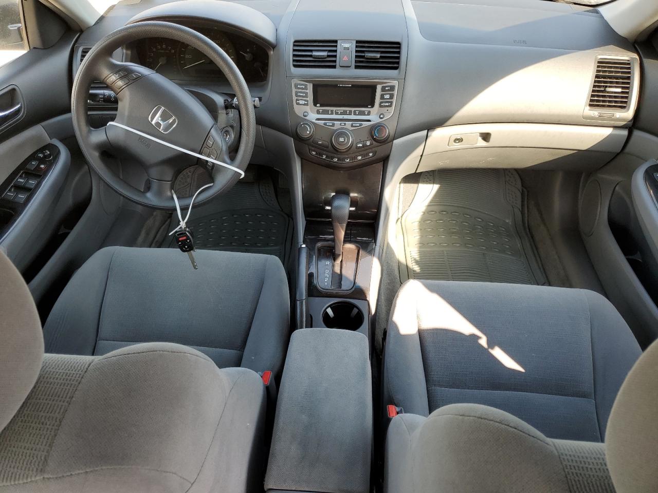 1HGCM56376A160252 2006 Honda Accord Se