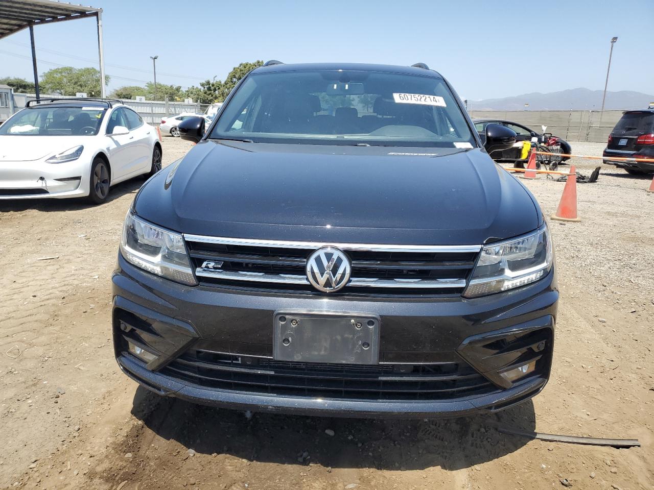 3VV3B7AX2MM091787 2021 Volkswagen Tiguan Se