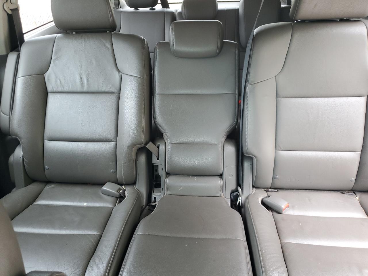 5FNRL5H60CB117409 2012 Honda Odyssey Exl