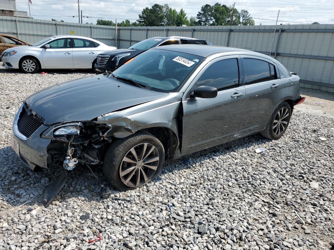 2013 Chrysler 200 Touring vin: 1C3CCBBB4DN600709