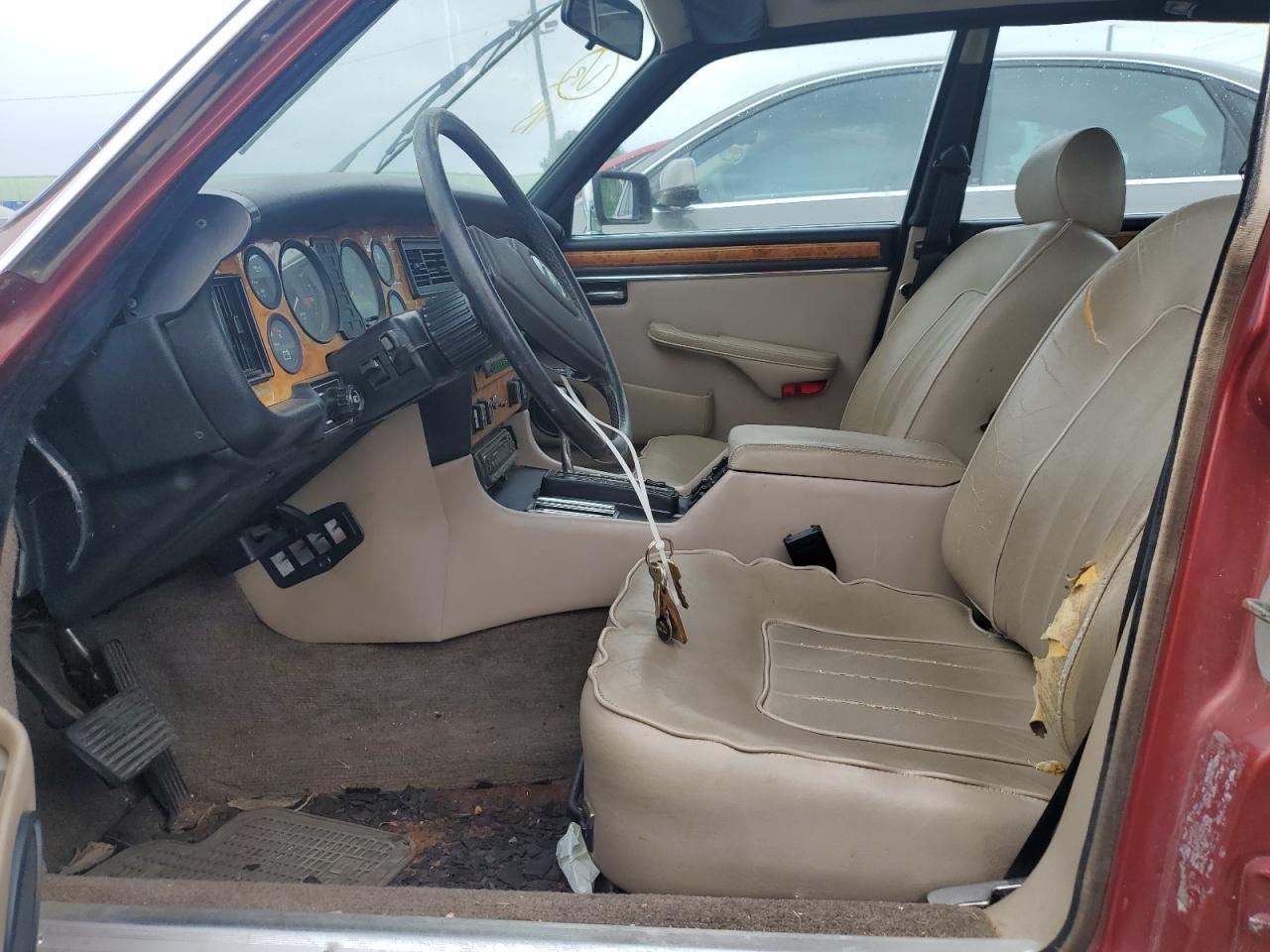 SAJAY1341FC428069 1985 Jaguar Xj6 Vanden Plas