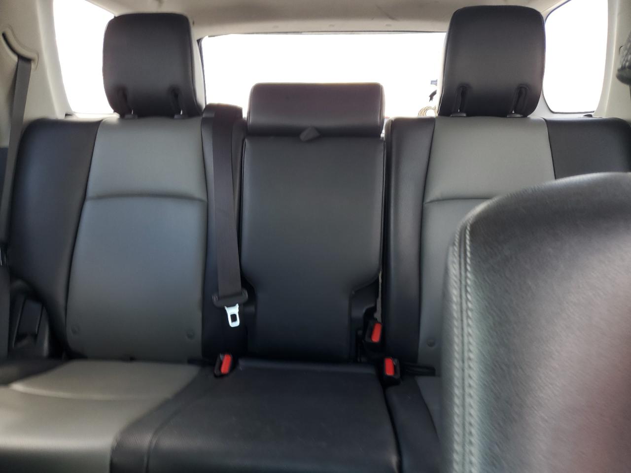 JTEZU5JR3E5072306 2014 Toyota 4Runner Sr5