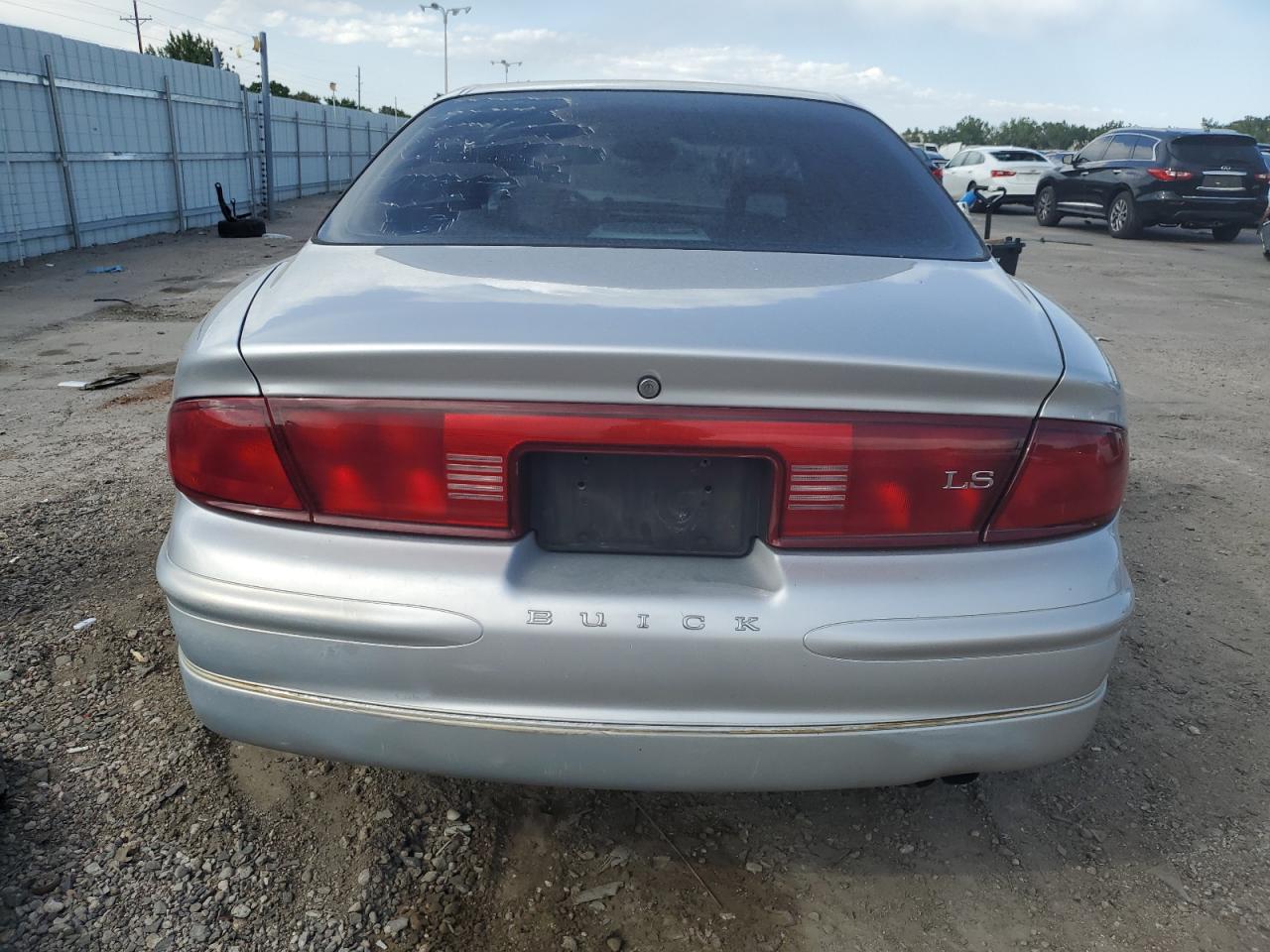 2G4WB55K5Y1317909 2000 Buick Regal Ls