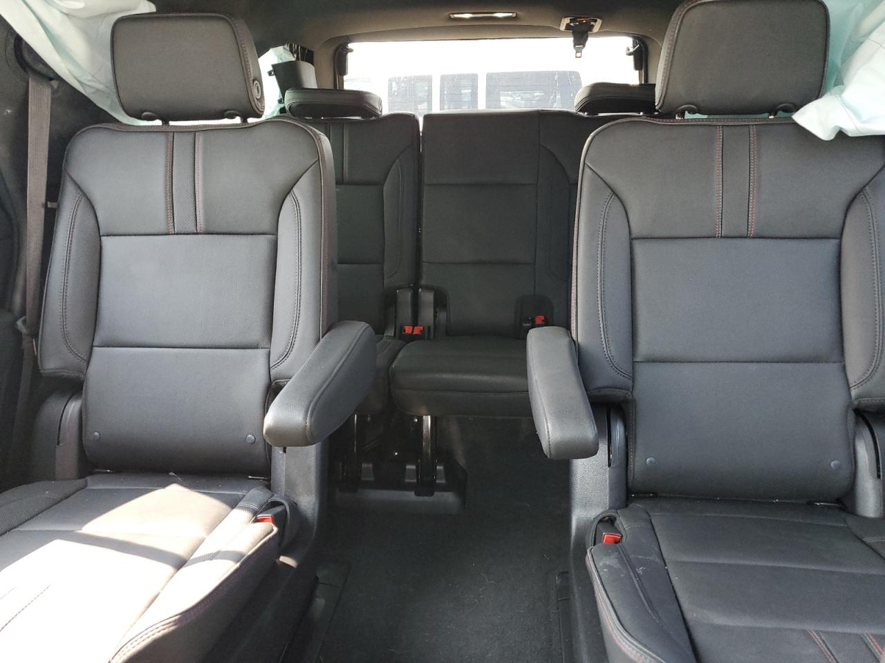 1GNSKRKD3NR291031 2022 Chevrolet Tahoe K1500 Rst