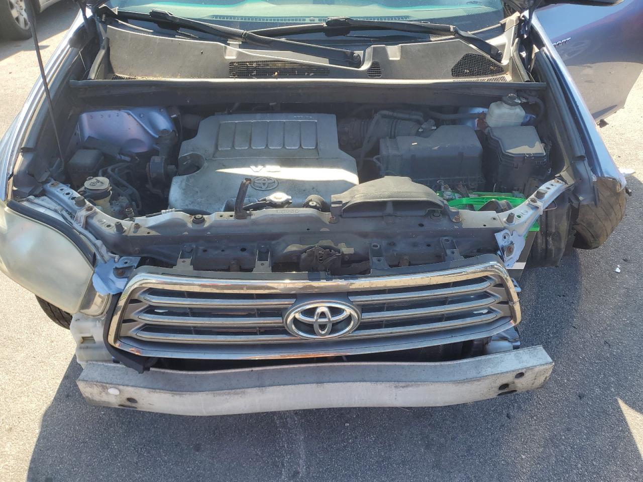 JTEES43A492137564 2009 Toyota Highlander Sport