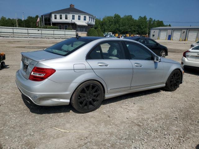 VIN WDDGF8AB1DR250639 2013 Mercedes-Benz C-Class, 3... no.3