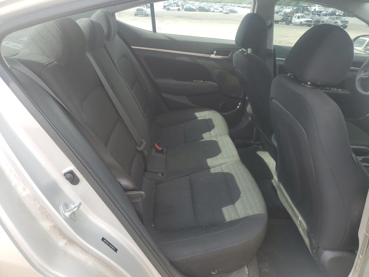 5NPD84LF3KH448451 2019 Hyundai Elantra Sel