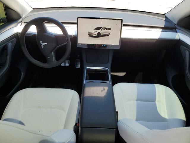 2024 TESLA MODEL Y - 7SAYGDEF7RF046946