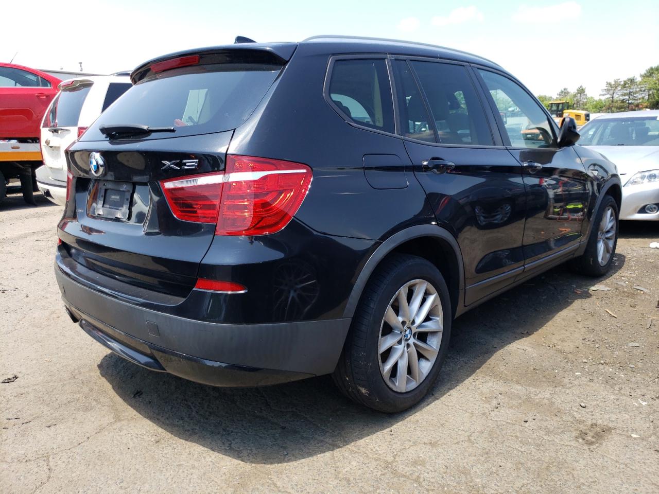 2013 BMW X3 xDrive28I vin: 5UXWX9C56D0A24053