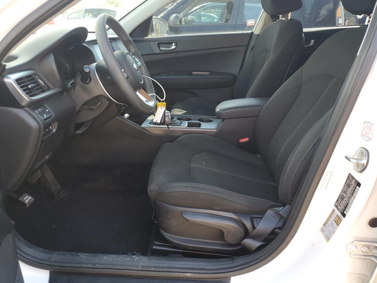 5XXGT4L36LG436650 2020 Kia Optima Lx