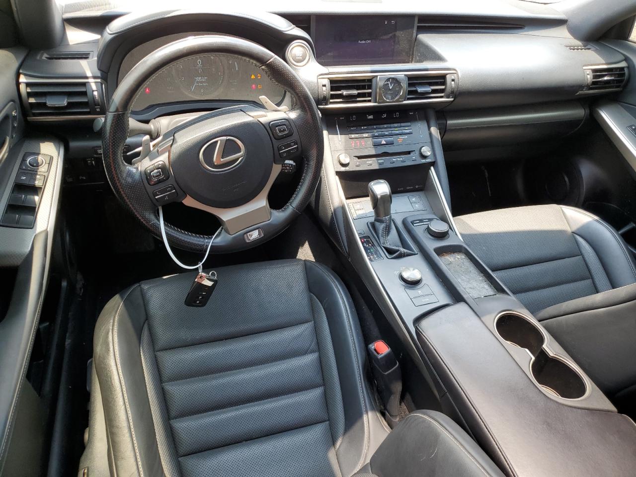 JTHBA1D23J5079433 2018 Lexus Is 300