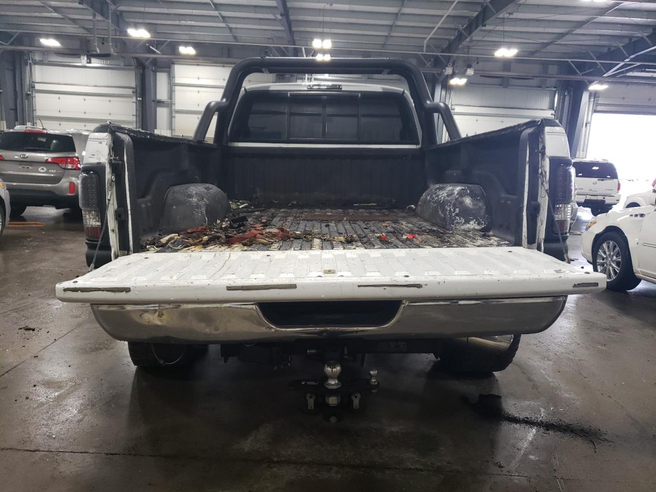 1B7KF23D5WJ142252 1998 Dodge Ram 2500