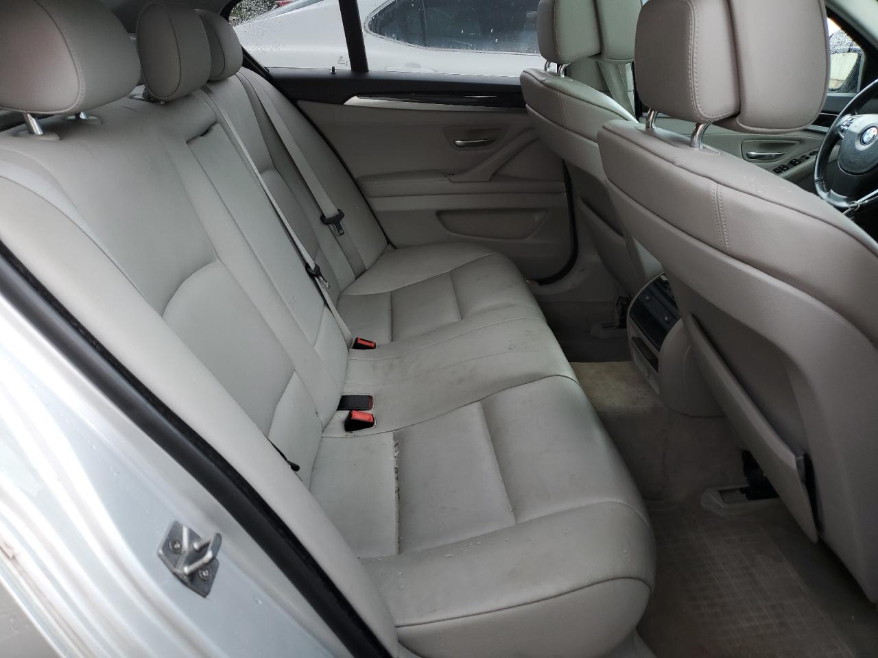 WBAFU7C53BC771761 2011 BMW 535 Xi